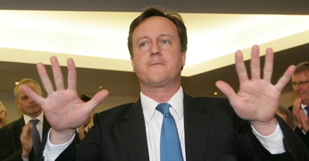 Cameron brani odluku o organiziranju referenduma o Brexitu