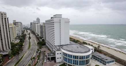 Na Floridi gotovo milijun stanovnika bez struje