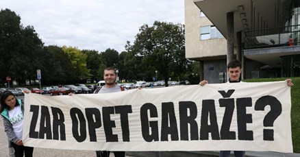 FOTO Zelena akcija prosvjedovala protiv gradnje velikih garaža u centru Zagreba