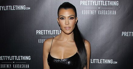 Nikad ljepša Kourtney Kardashian lansirala seksi liniju odjeće u izazovnoj haljini