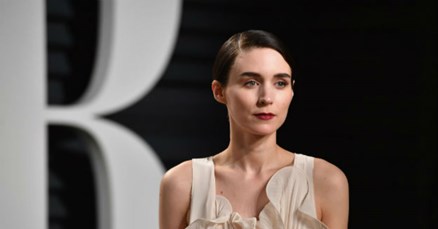 Ma kakav glamur: Ova je glumica sinoć nosila haljinu iz H&M-a