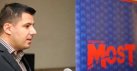 Grmoja: SDP je shvatio da ne mogu razbiti MOST pa sada nude cijele "pakete fotelja"