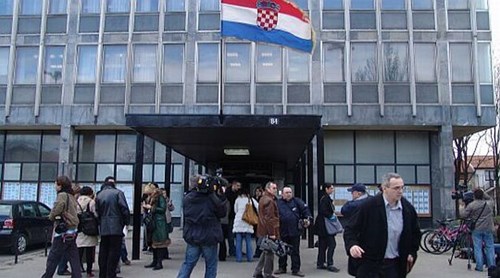 Dojavljeno Da Je Postavljena Bomba U Palaci Pravde U Zagrebu