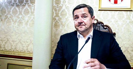 Izgleda da HDZ-ov predsjednik zagrebačke skupštine nije baš siguran ima li Bandić i dalje većinu