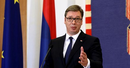 Evo kakva su ulizivačka pitanja Vučiću postavljali srpski novinari