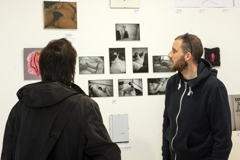 Izložbom "Pičkin dim" 80 hrvatskih umjetnika ustalo protiv cenzure (18+)