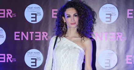 Lijepa Monika Kravić dokaz je da ne morate pretjerivati da biste bili primijećeni