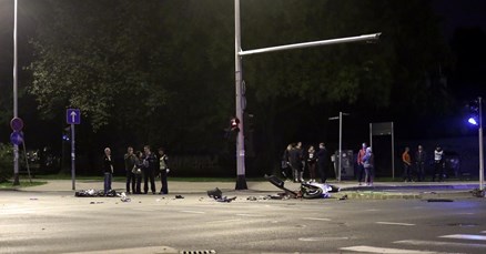 U strašnoj nesreći u Splitu poginuo mladić: Motorom sletio s ceste, glavom udario u stablo