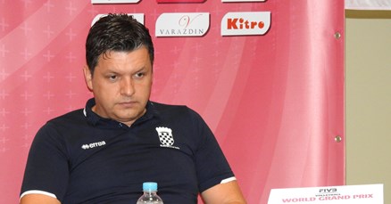 SKANDAL U ODBOJKAŠKOJ REPREZENTACIJI Izbornik otišao zbog uznemiravanja igračice?