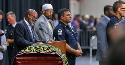 VIDEO 15 tisuća ljudi na dženazi Muhammada Alija