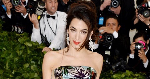 Amal Clooney Pala Na 49 Kilograma Biste Li Vi Prezivjeli Na Njenoj Prehrani Index Hr