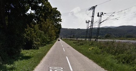 Pacijent u Srbiji ispao iz vozila Hitne pomoći pa ga je pregazio drugi auto