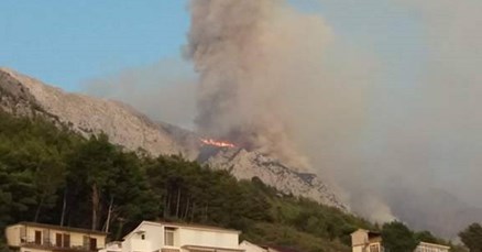 FOTO, VIDEO Pogledajte kako gori Biokovo, golemi oblak dima prekriva nebo