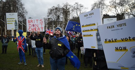 Nova kampanja protiv Brexita: "O našoj budućnosti trebalo bi odlučiti 65 milijuna ljudi"
