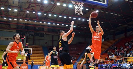ZAGREBAČKO FINALE Cedevita pomela Split s 30 koševa razlike
