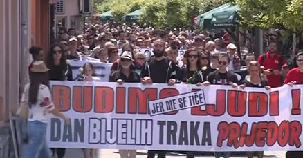 Dan bijelih traka: 25 godina od masakra Hrvata i Bošnjaka u Prijedoru