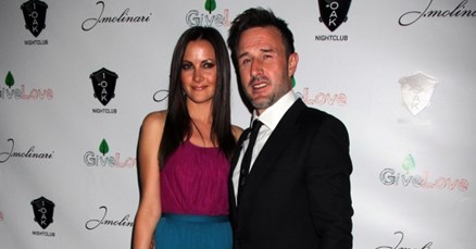 Ne ide na daljinu: David Arquette ponovno sam, prekinuo s lijepom Christine