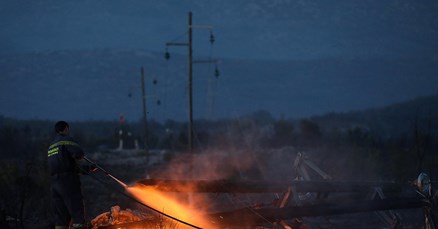 Još uvijek gori na Promini, Svilaji i kod Polače