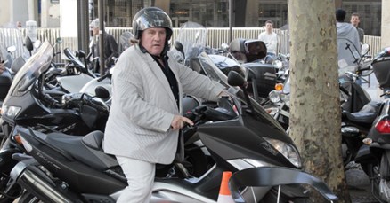 Gerard Depardieu optužen za napad na motorista