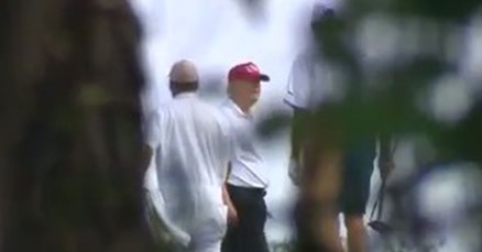 Donald Trump rekao da se vraća na posao dan nakon Božića, uhvatili ga da radi nešto sasvim drugo