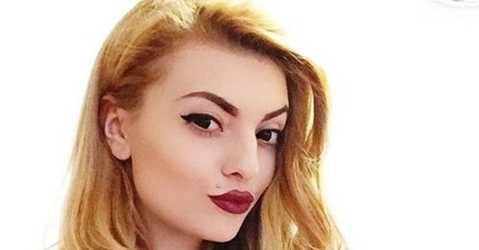 FOTO Ella Dvornik oduševila fanove fotkom u bikiniju: "Odlična guza"