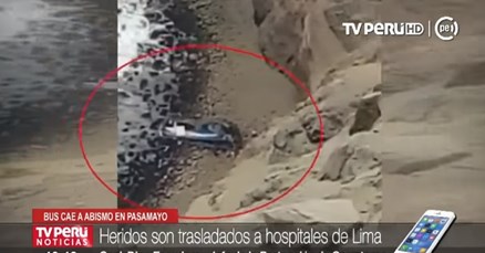 Autobus sletio sa 100 metara visoke litice u Peruu, najmanje 25 mrtvih