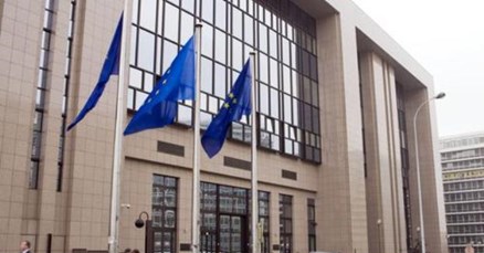 EU administracija: Zapošljava se 1000 inspektora za nadzor banaka