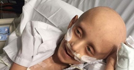 Umro maleni Filip čija je jedina želja bila da ga pokopaju uz majku