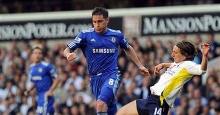 Tottenham dohvatio četvrto mjesto: Modrić vodio Spurse do pobjede nad Chelseajem
