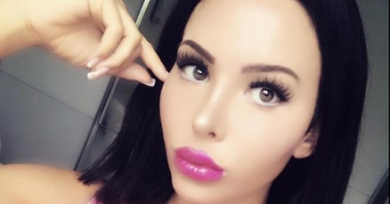 Potrošila preko milijun i pol kuna na operacije da bi sličila na Barbie, a sad želi guzu kao J. Lo