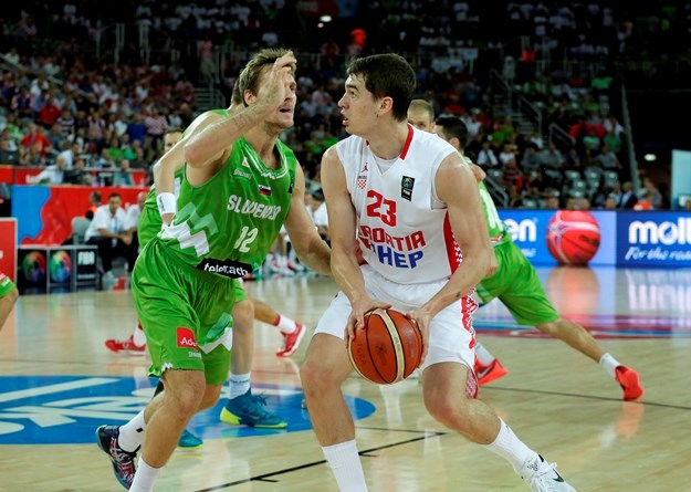 Hezonja: Mnogi ljudi su poginuli za ovu zemlju, čast mi je što igram za Hrvatsku