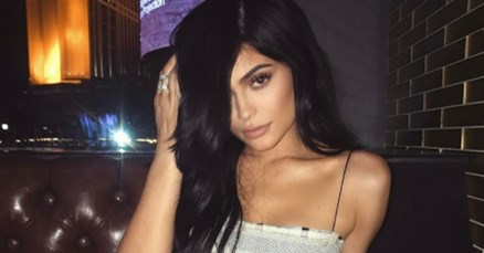 Kylie Jenner poljupcem na Instagramu potvrdila vezu s novim dečkom