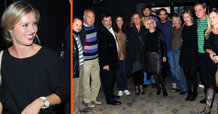 Nasmijana Leona Paraminski te brojni drugi glumci proslavili zadnju klapu u rock klubu