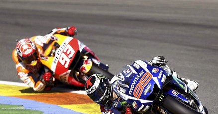 Rossi u zadnjoj utrci ostao bez naslova, pa razočarano poručio: Sramota! Povijest sporta ovo ne pamti