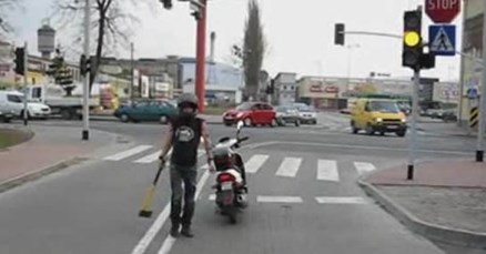 Pazi kome trubiš u Rusiji: Manijak na motoru spreman ubiti