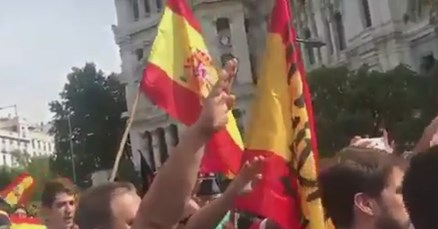 VIDEO Protivnici katalonske neovisnosti dizali ruke u nacistički pozdrav