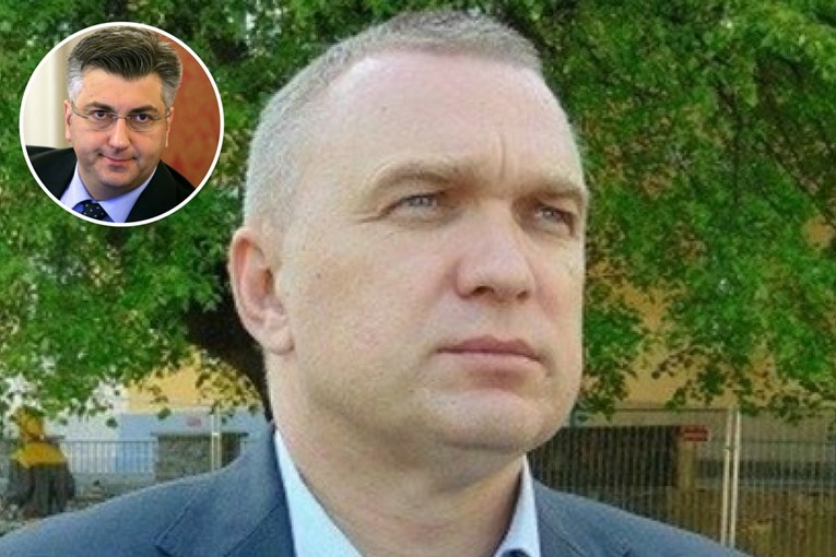 HDZ-ov gradonačelnik prkosi Plenkoviću: Odbio se ispričati novinaru kojeg je napao