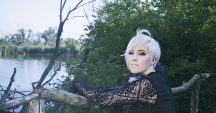 Nina Kraljić se razboljela, a HDS ne odustaje: "Ako je sama platila pjesmu, to je tek skandal"