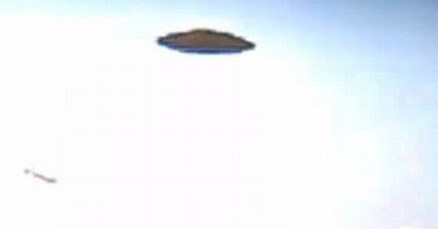 Video: Objavljena snimka koja dokazuje da je prije dvije godine iznad Chicaga proletio NLO
