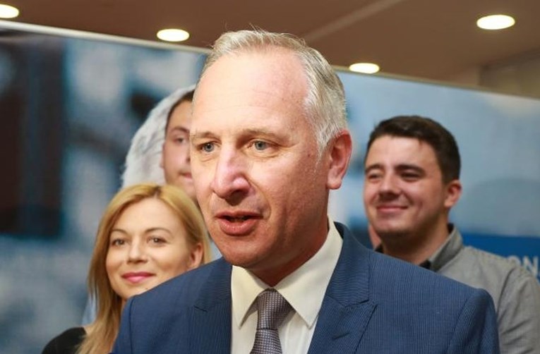 Opara pokušao objasniti velik broj nevažećih listića u Splitu