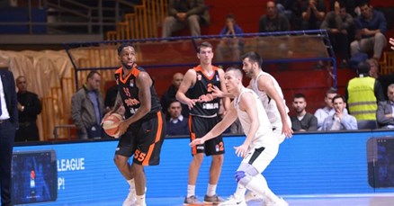 CEDEVITA SRUŠILA PARTIZAN Hrvatski prvak uz 15 trica slavio u Beogradu