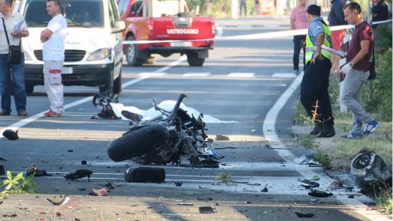 ČETVERO MRTVIH U ČETIRI SATA U Sinju ne pamte ovakvu tragediju na cestama