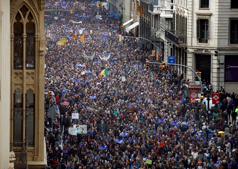 U Barceloni prosvjedovalo 160.000 ljudi, traže da se odmah primi izbjeglice i migrante