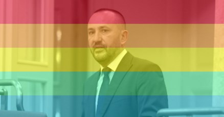 HRAST-ovac se baš uzbudio oko "gay odjela" u knjižnicama