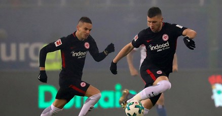 Prva pobjeda Dortmunda nakon dva i pol mjeseca, Kovač i Rebić preokretom slomili HSV