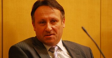 Bivši vojni špijun: Iz izvješća o "aferi Kamioni" su izbačeni dijelovi o nepravilnostima