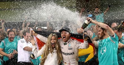 Novi prvak F1 ponovio uspjeh svog oca od prije 34 godine: "Drago mi je da je gotovo"