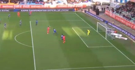 Ivan Santini glavom zabio golčinu s 12 metara, Lyon preskočio Monaco