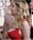 Scarlett Johansson propjevala u dobrotvorne svrhe