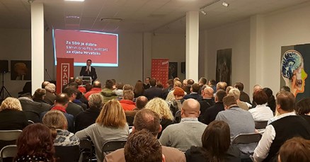 SDP okolo predstavlja nacrt novog programa stranke, kažu da žele privući nove članove
